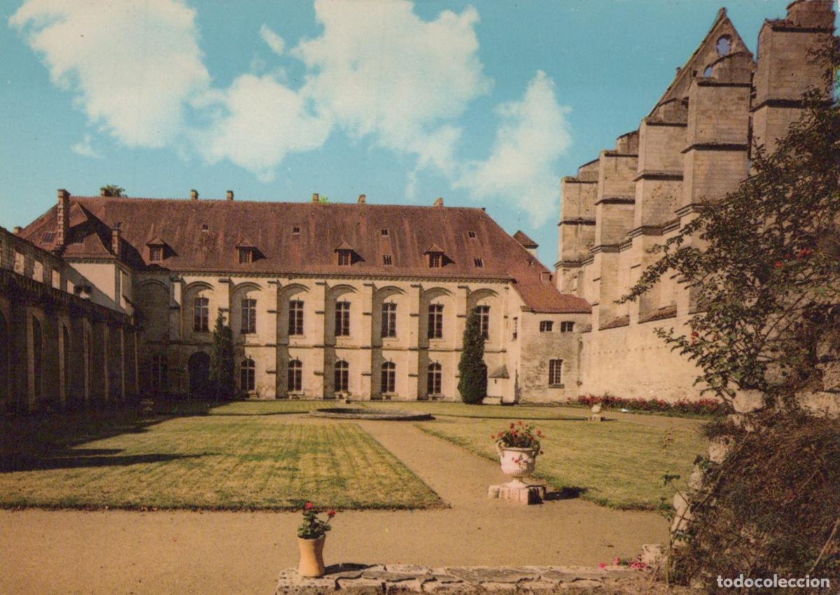 Postcards: France Longpont Vue du Pr&eacute;au et du Clo&icirc;tre de L Abbaye Post&eacute;e *YAB141