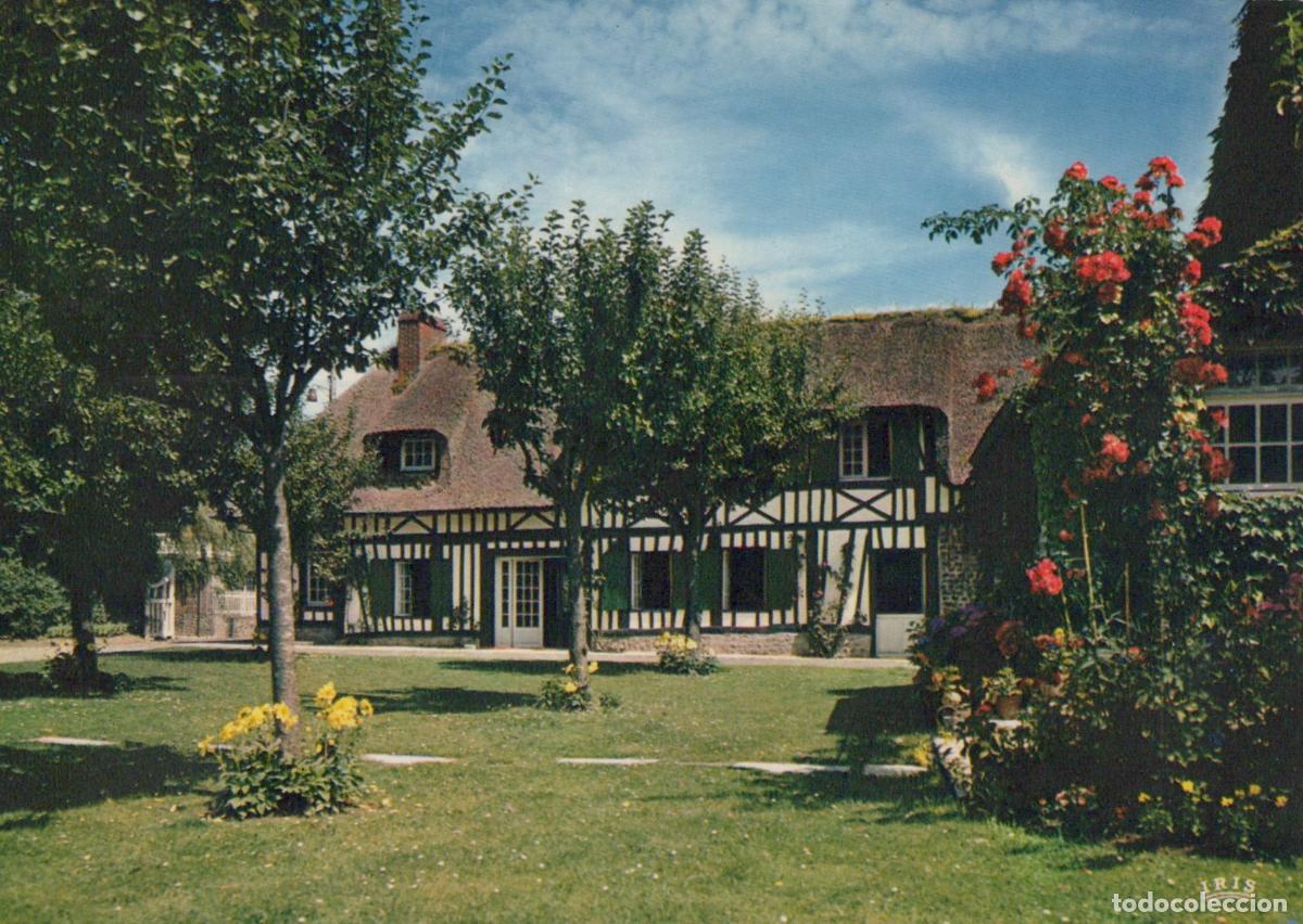 Postcards: France Normandy Half Timbered House Garden Unposted *YAB144