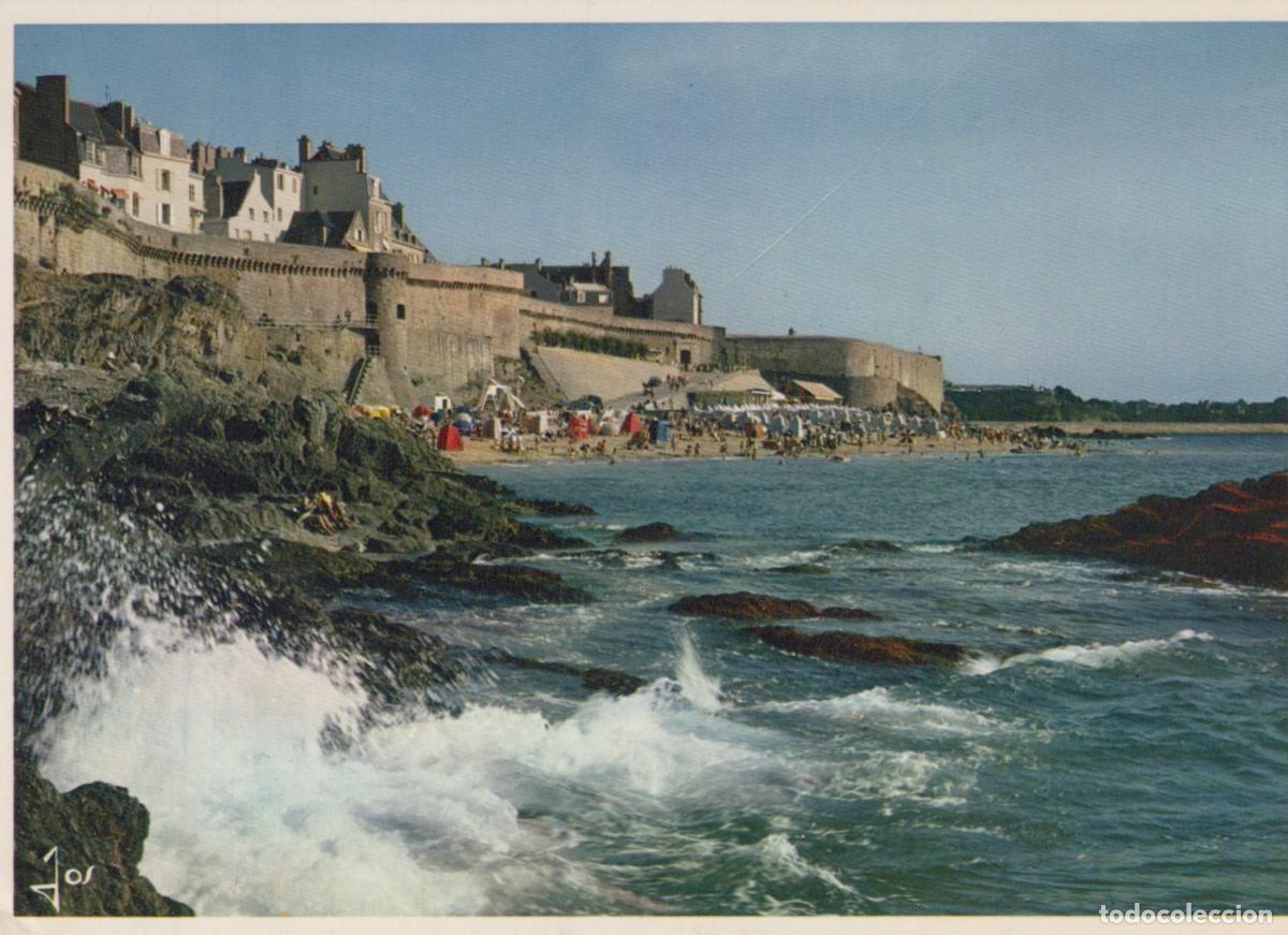 Cartes Postales: France Saint Malo Bretagne Plage et Remparts Historiques Unposted *YAB189