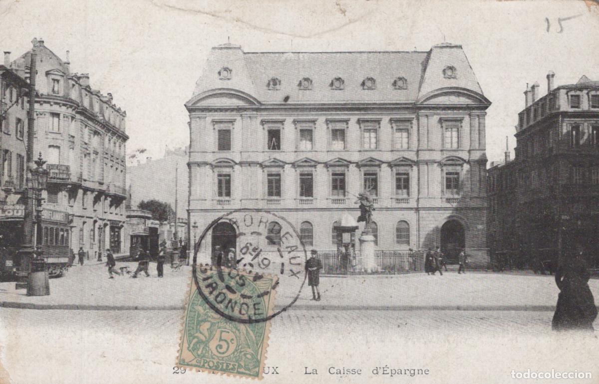 Cartoline: France Boulogne sur Mer Caisse D &Eacute;pargne Tramway Place *YAB404