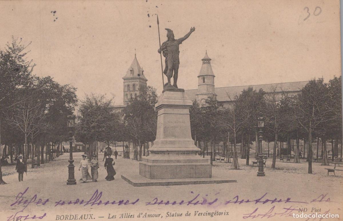 Postkarten: France Bordeaux Statue de Vercing&eacute;torix All&eacute;es D Amour *YAB421