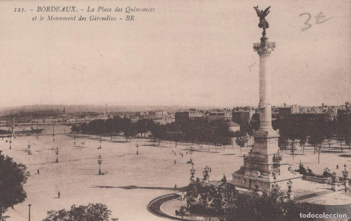 Postkarten: France Bordeaux Place des Quinconces Monument Girondins Unposted *YAB458