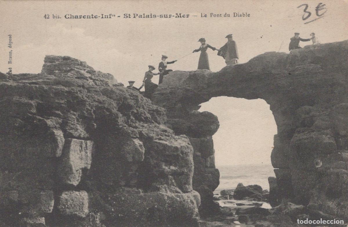 Postcards: France St Palais sur Mer Pont du Diable Personnages Unposted *YAB483