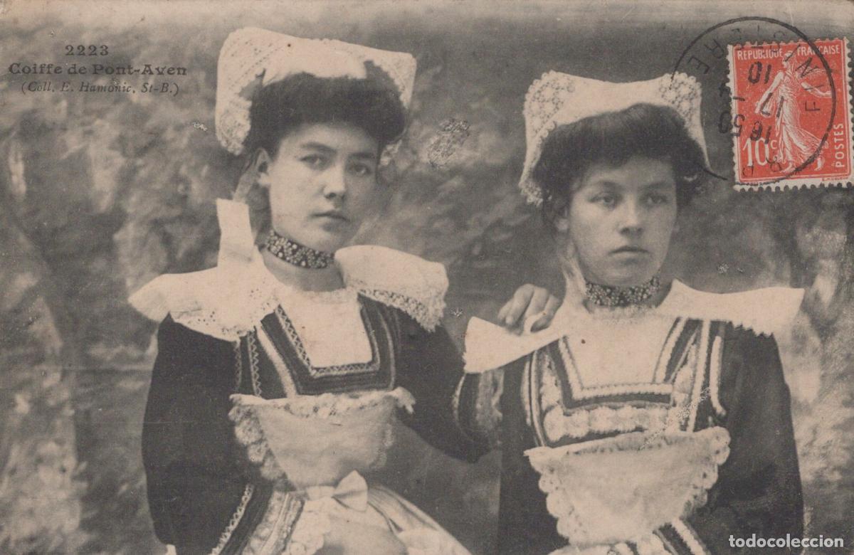Postcards: France Pont Aven Bretagne Femmes en Coiffe Bretonne E Hamonic *YAB604