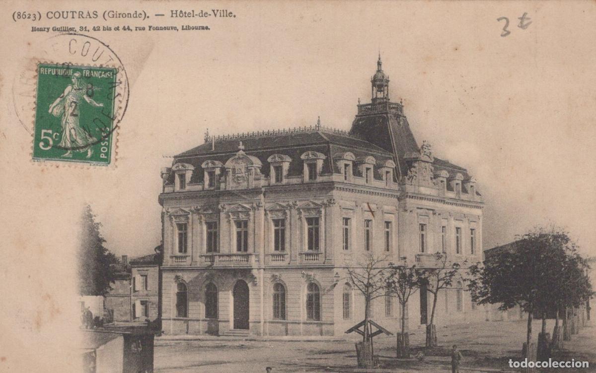 Cartes Postales: France Coutras H&ocirc;tel de Ville Architecture Municipale *YAB660