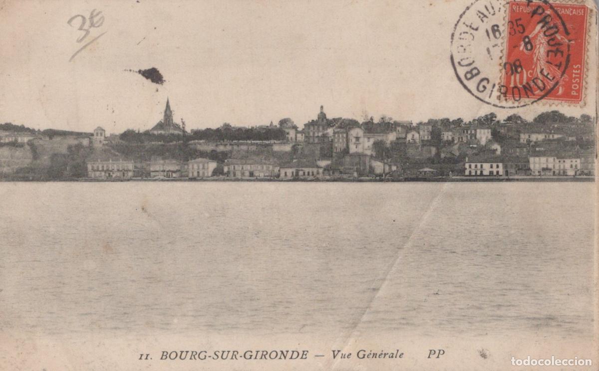 Postkarten: France Bourg sur Gironde Vue Panoramique de la Ville *YAB638