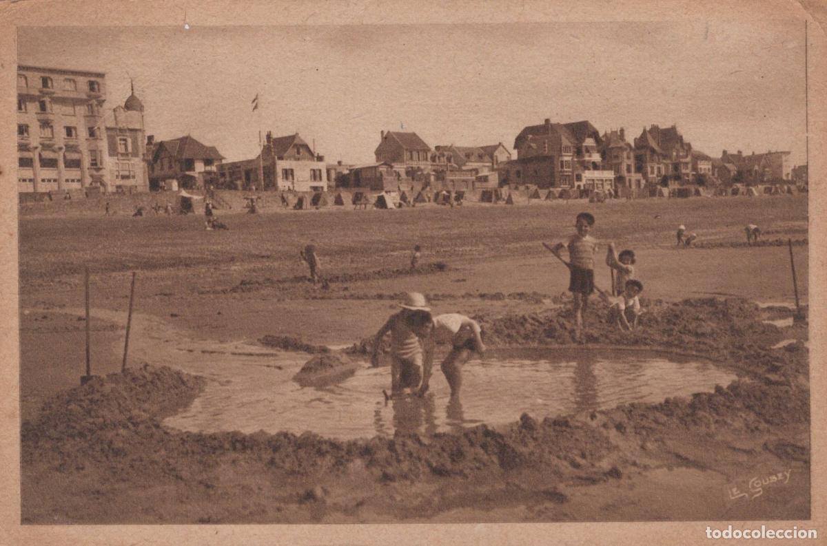 Postkarten: France Coutainville Plage Enfants Grand H&ocirc;tel de la Plage *YAB866