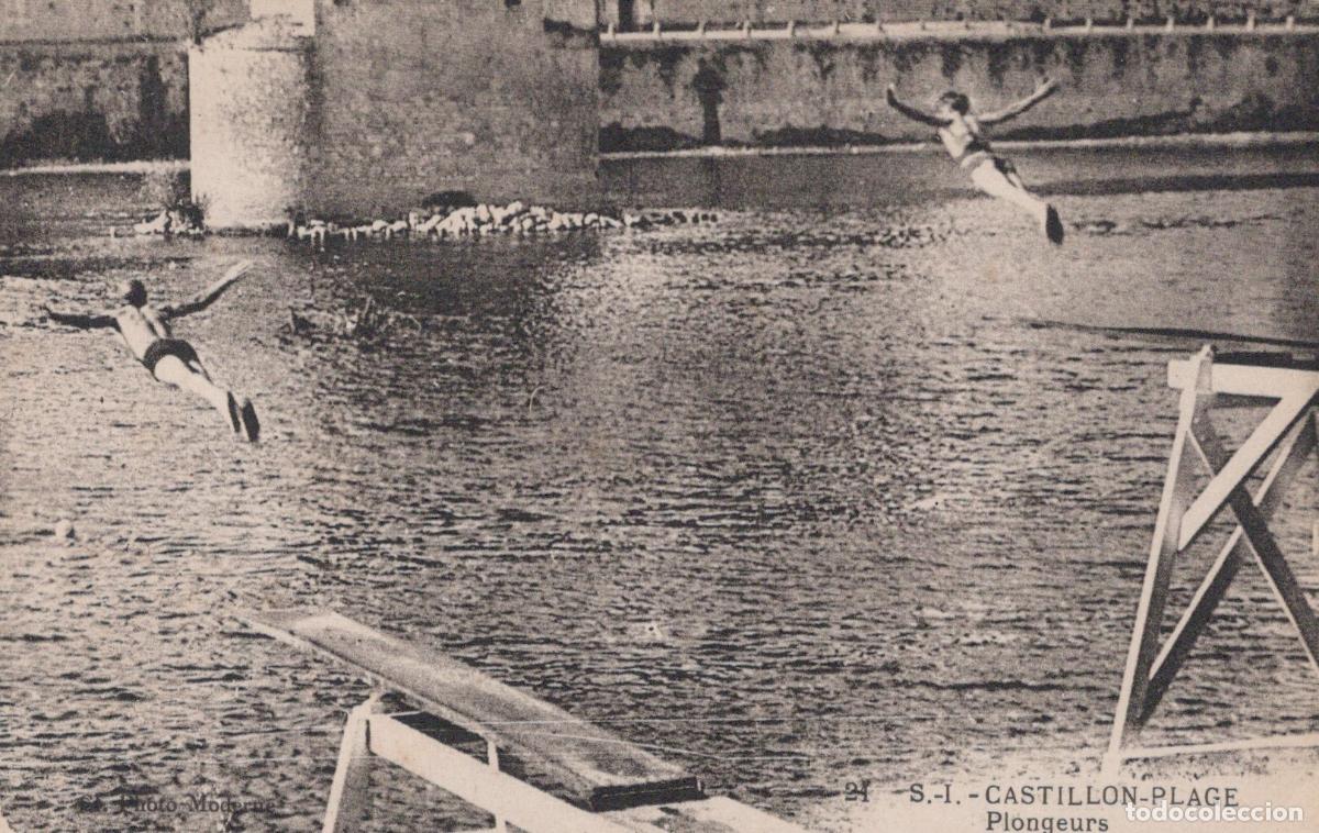 Cartes Postales: France Castillon Gironde Sc&egrave;ne Plongeurs au Dessus Dordogne Mur Unposted *YAB663