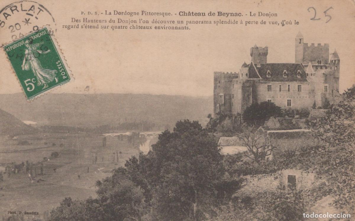 Postales: France Beynac et Cazenac Ch&acirc;teau de Beynac Donjon Avec Panorama *YAB807
