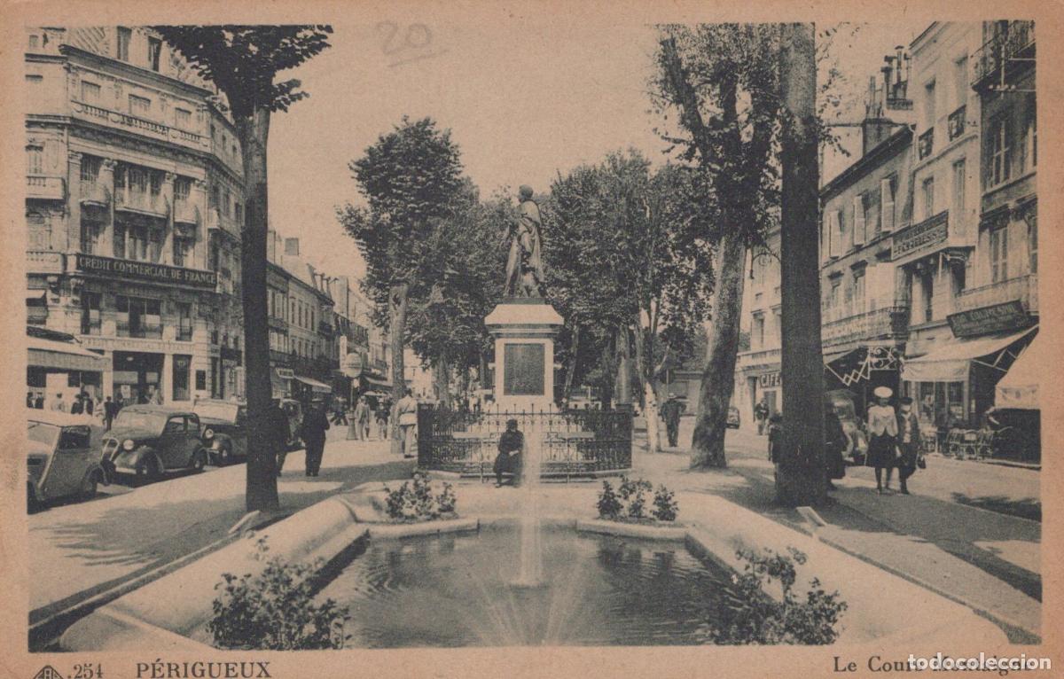 Postcards: France Perigueux Le Cours Montaigne *YAB835