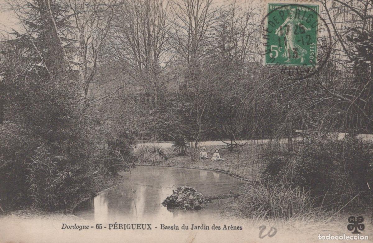 Postcards: France P&eacute;rigueux Bassin du Jardin des Ar&egrave;nes *YAB847