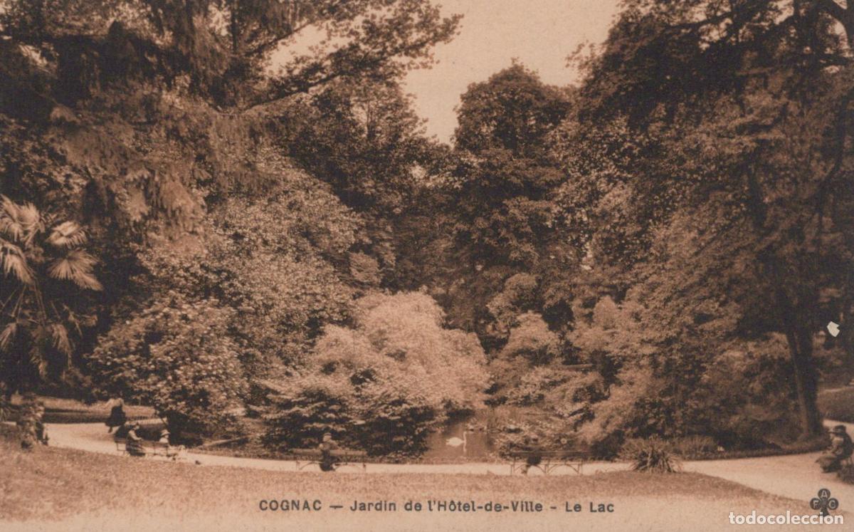 Postcards: France Cognac Jardin H&ocirc;tel de Ville Lac Unposted *YAB907