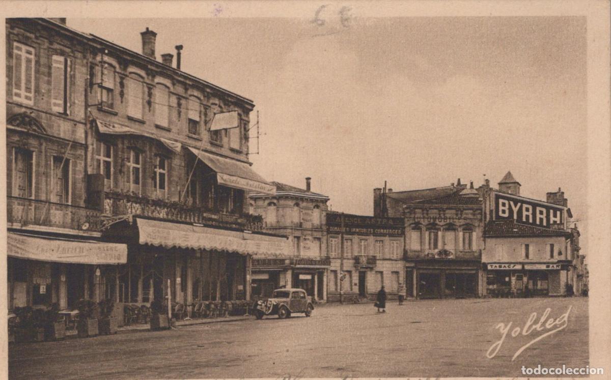 Postales: France Libourne Rond Point des Caf&eacute;s Place Decazes 1943 *YAB952