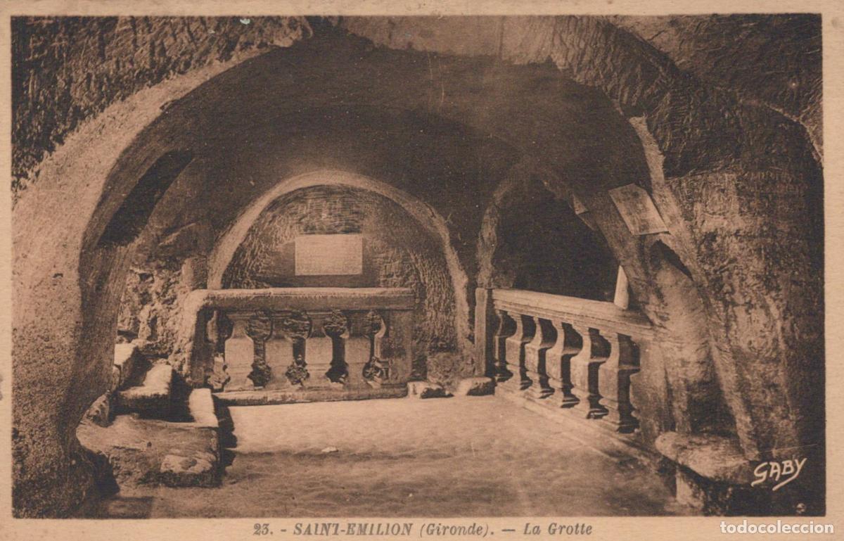 Postales: France Saint Emilion Grotte Monolithe Int&eacute;rieur Unposted *YAB960