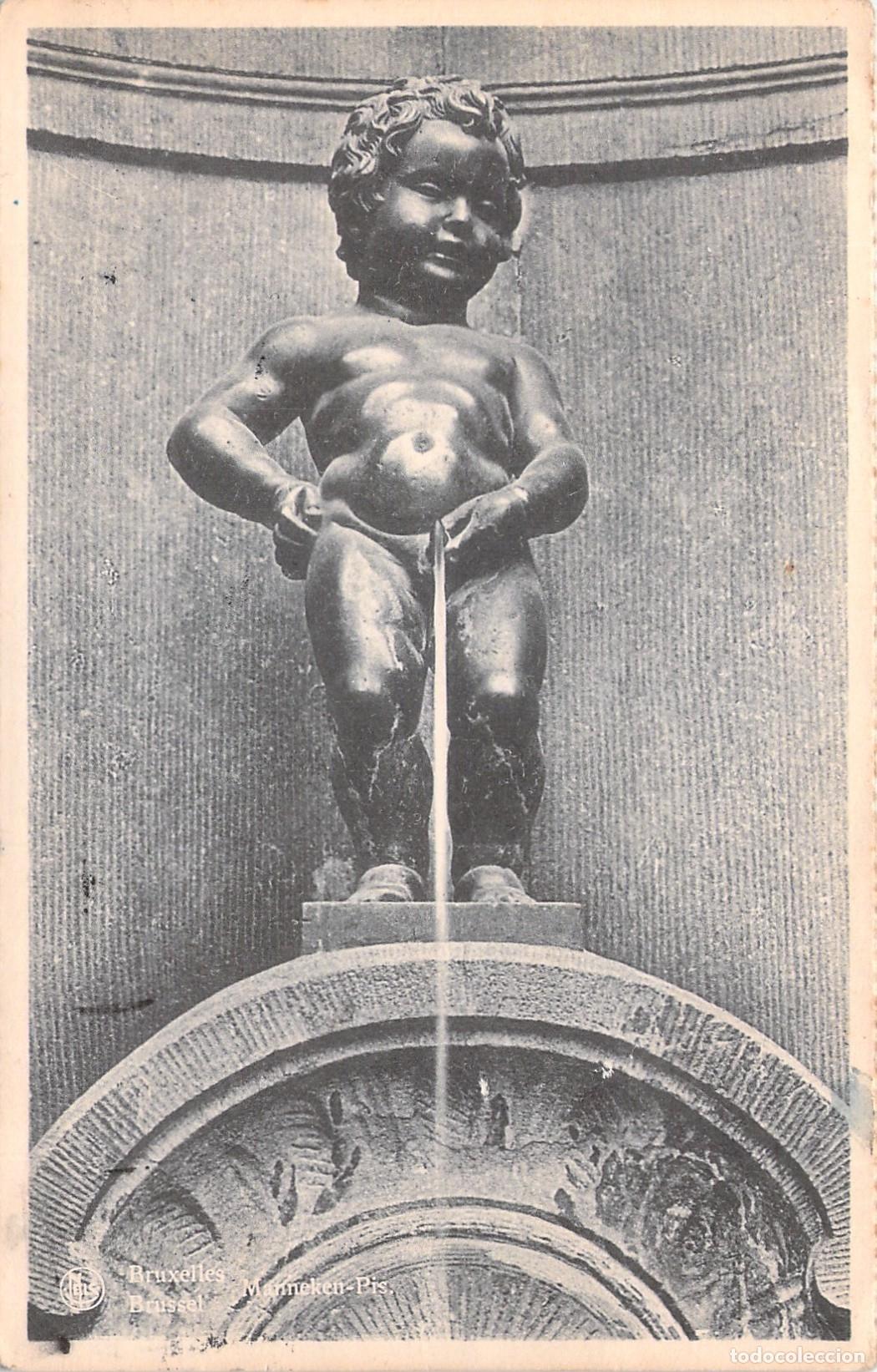 Postais: Postal de la famosa estatua Manneken Pis en Bruselas, B&eacute;lgica