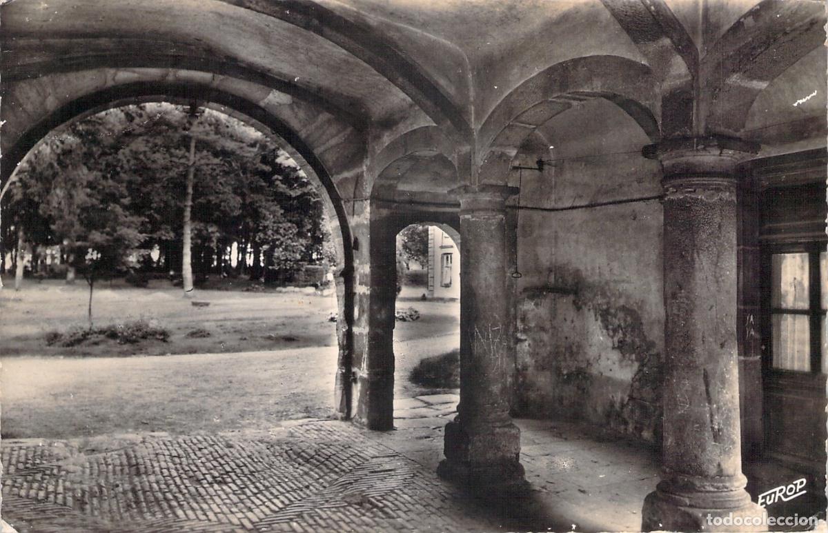 Cartes Postales: Postal de las Arcadas del Donjon en Bourbonne-les-Bains
