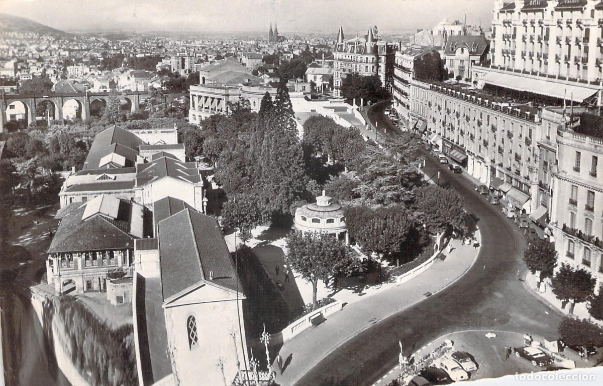 Cartes Postales: Postal de Royat vista general del establecimiento termal y el parque