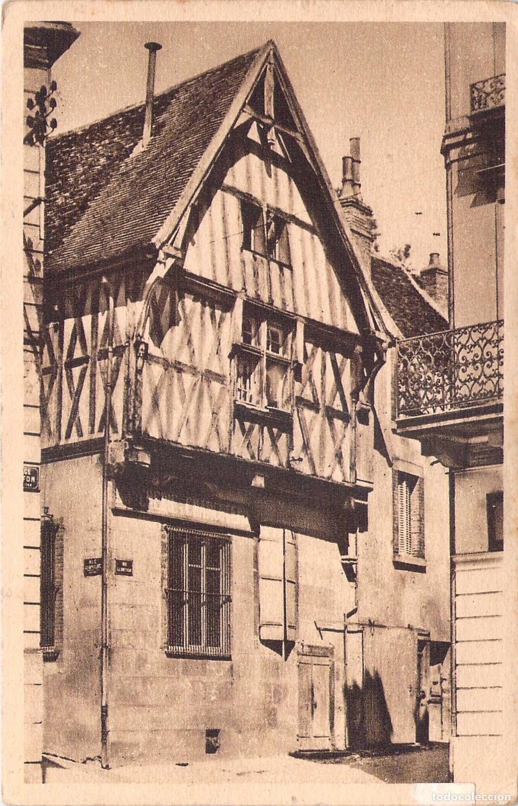 Cartes Postales: Postal de casa antigua con entramado de madera en Montbard, Francia