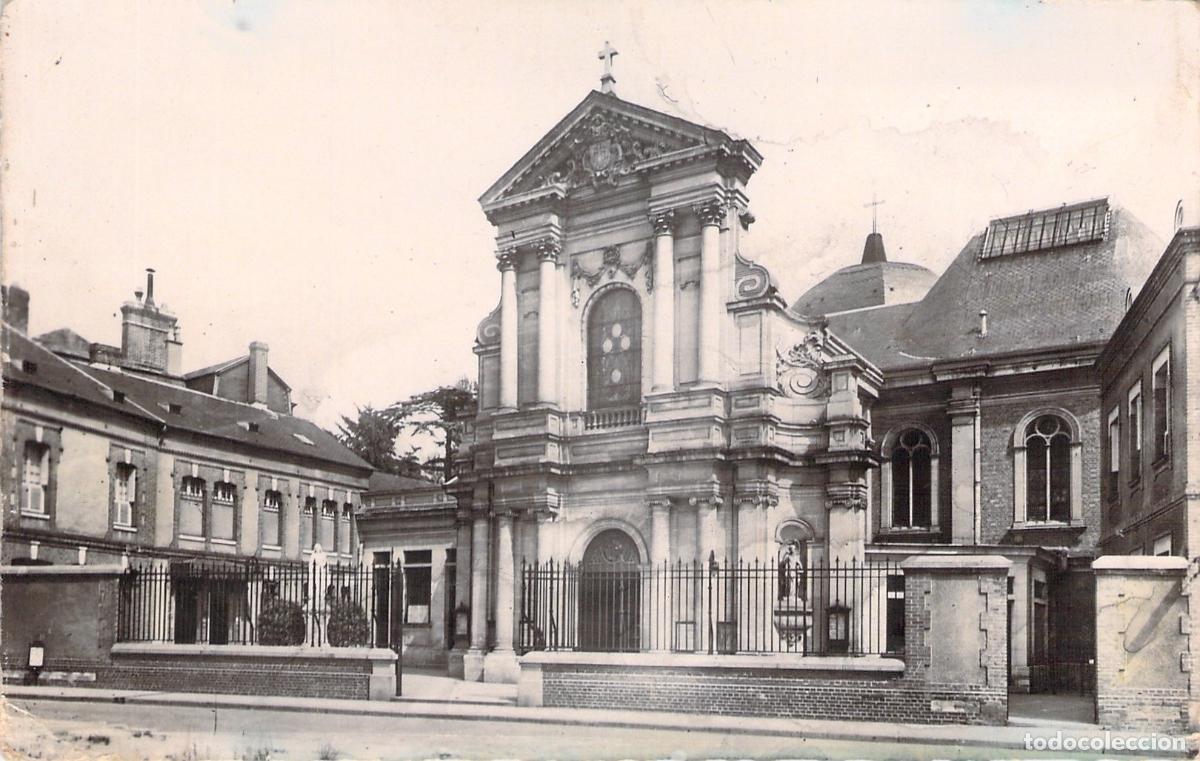 Postais: Postal de Le Carmel y estatua de Santa Teresita en Lisieux Francia