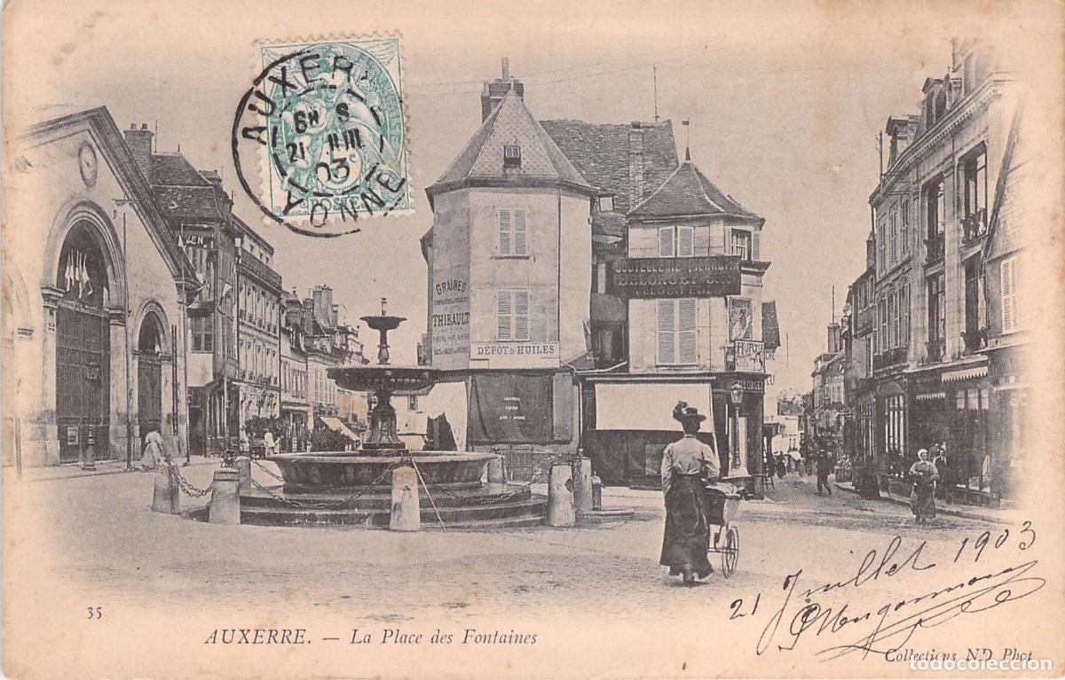 Postkarten: Postal de la Place des Fontaines en Auxerre, Francia