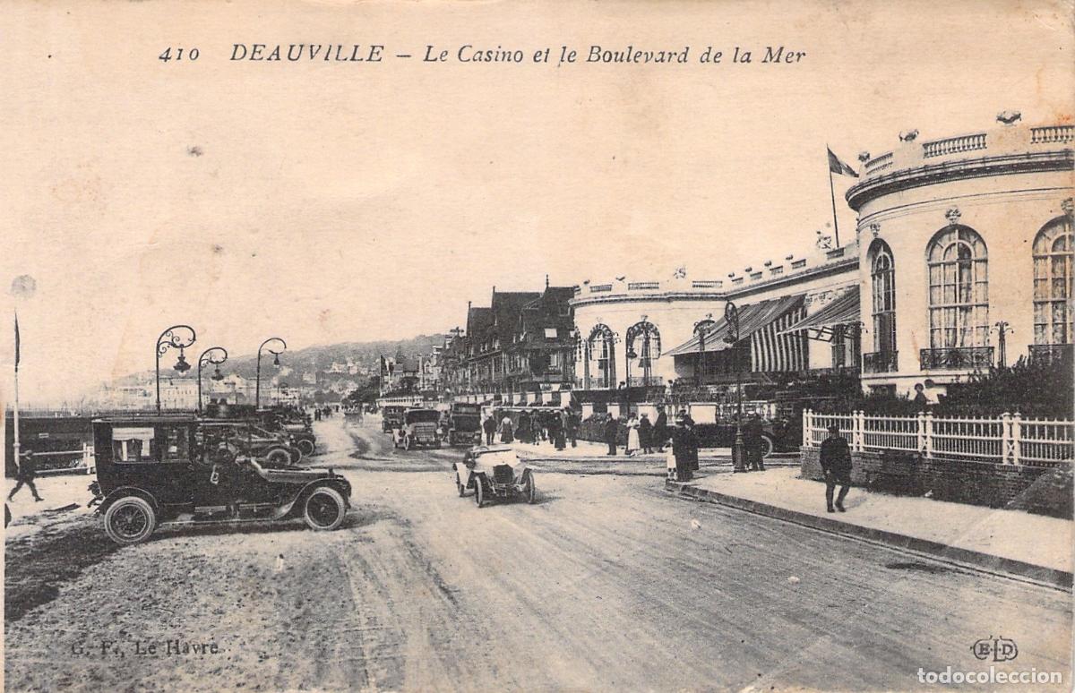 Postales: Postal de Deauville: Casino y Boulevard de la Mer