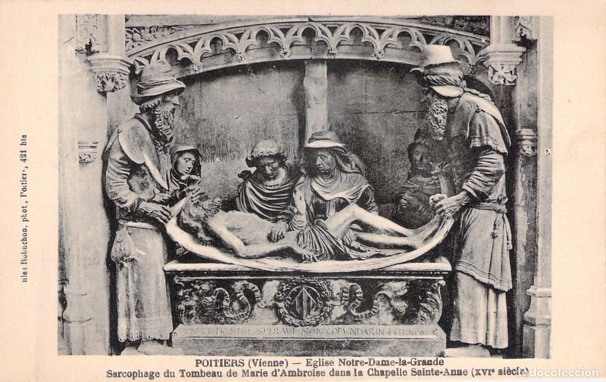 Postales: Postal de Poitiers - Sarc&oacute;fago en la Iglesia Notre-Dame-la-Grande