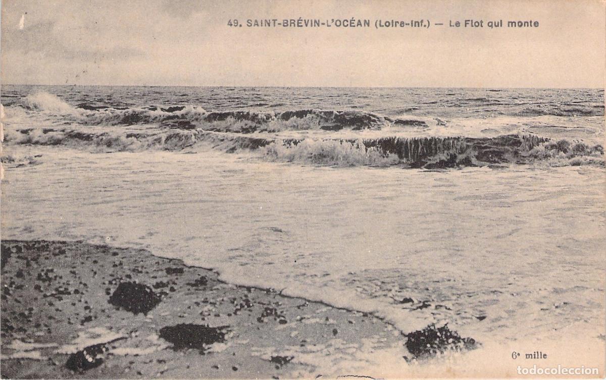 Postales: Postal de la costa en Saint-Brevin, Francia, con el oleaje del mar
