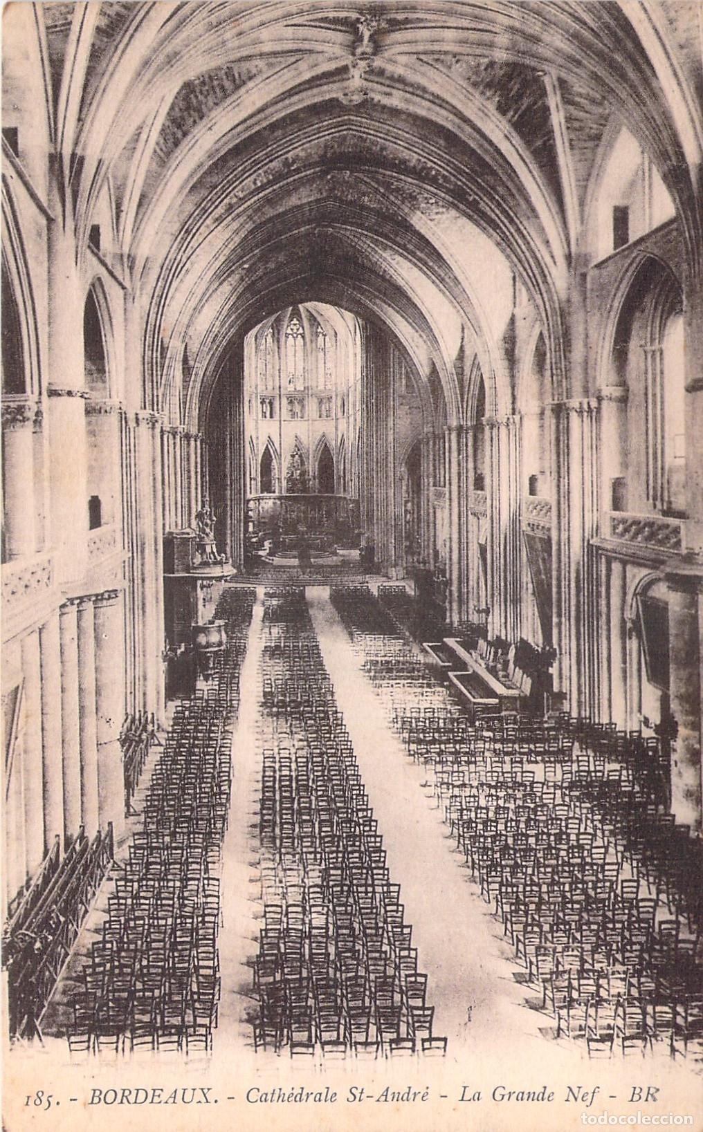 Postales: Postal de la Nave de la Catedral Saint-Andr&eacute; en Burdeos, Francia