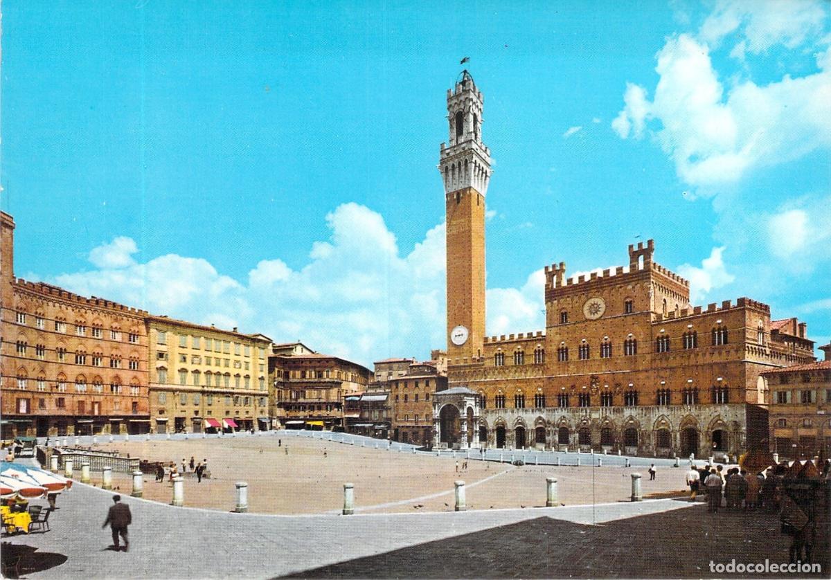 Postales: Postal de la Piazza del Campo en Siena, Italia