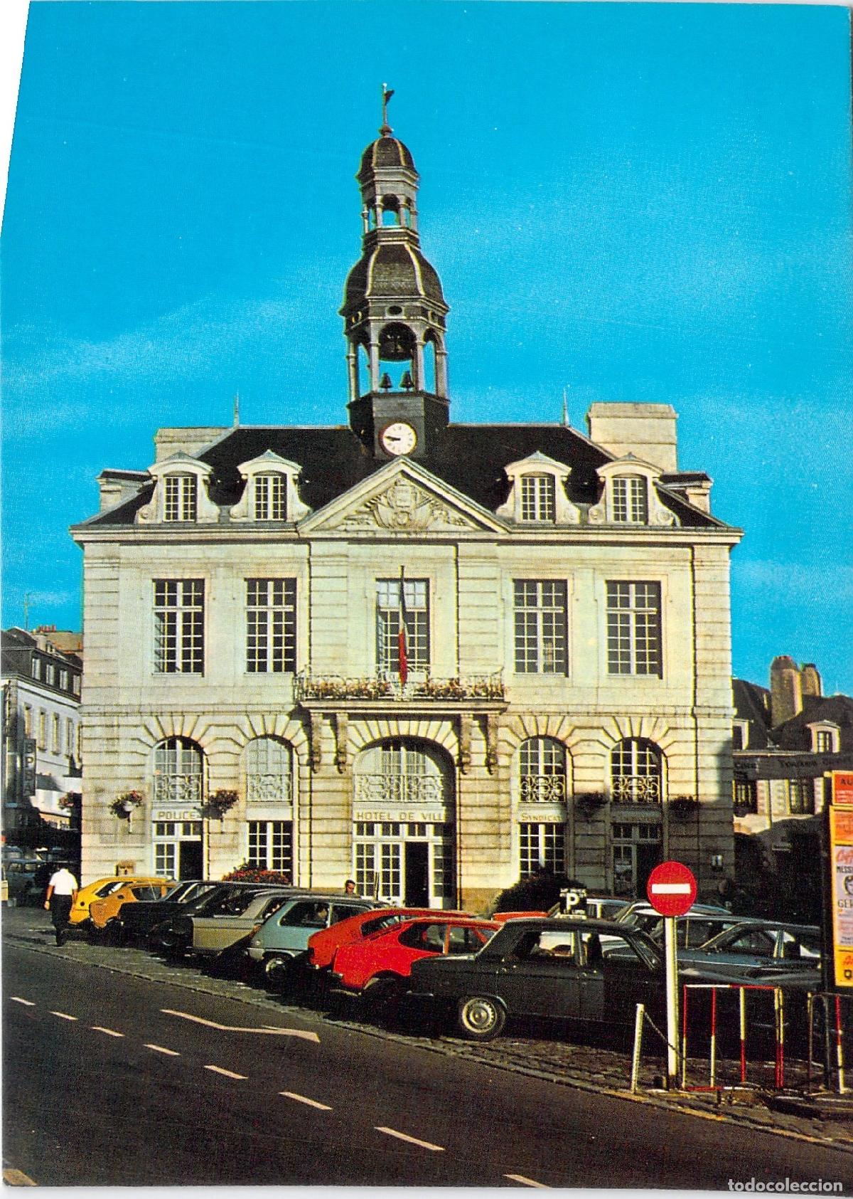 Postales: Postal de Auray con el H&ocirc;tel de Ville, Francia
