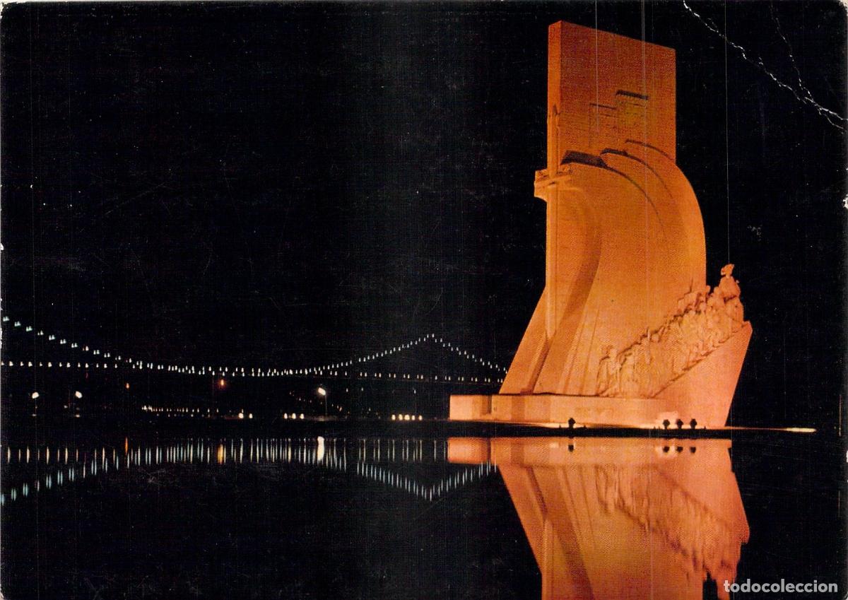 Postales: Postal de Padr&atilde;o dos Descobrimentos en Lisboa de Noche