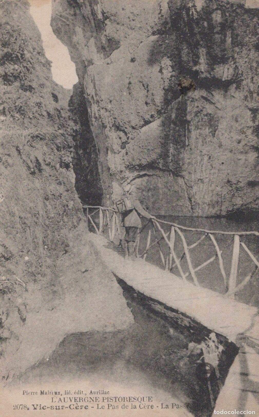 Postkarten: France VIC sur C&egrave;re Gorges de la C&egrave;re Passerelle en Bois *YAC182