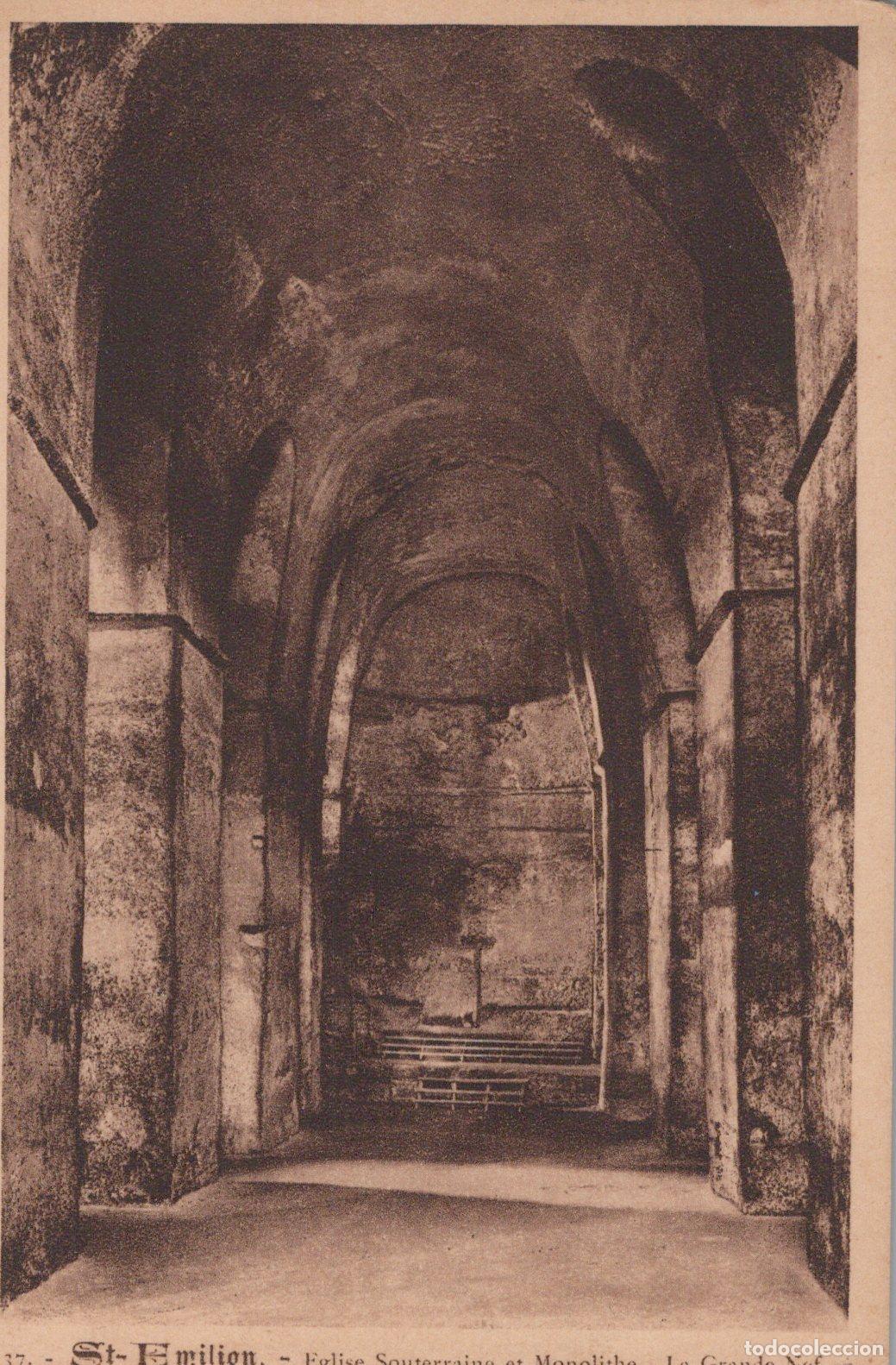 Cartoline: France St Emilion &Eacute;glise Souterraine Monolithe Unposted *YAC105