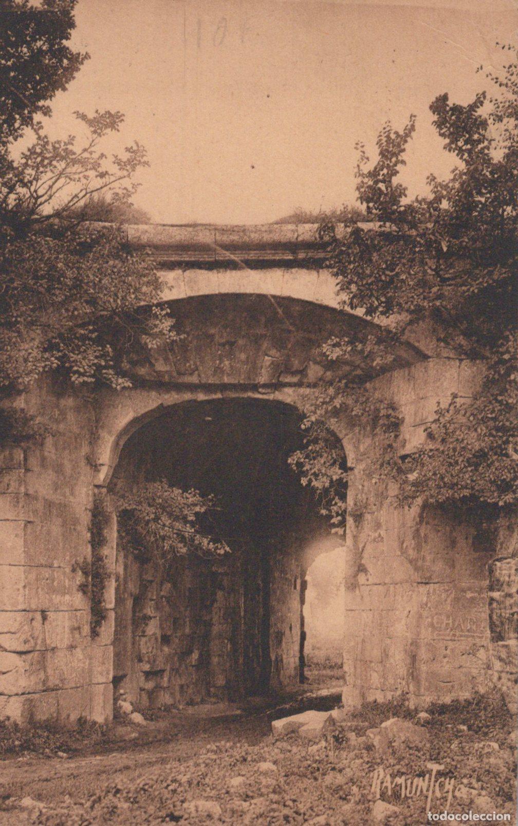 Cartes Postales: France Site Ancien Passage Voute et Pont *YAC026