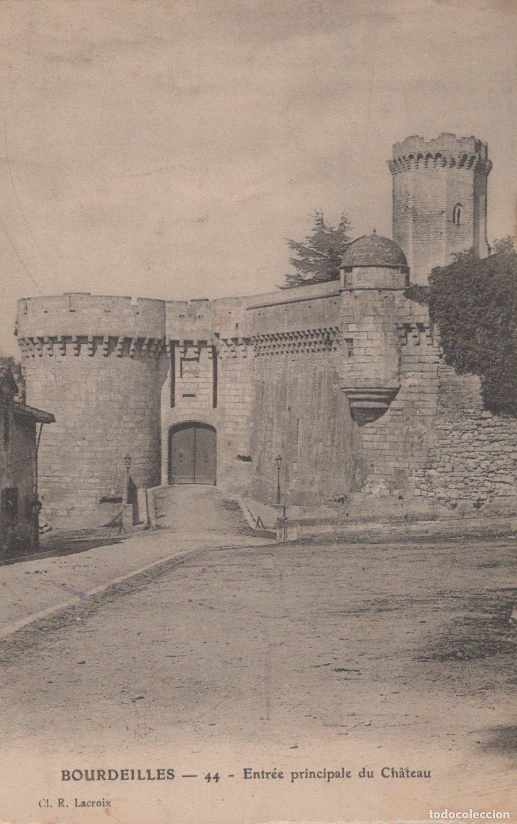 Postkarten: France Bourdeilles Ch&acirc;teau Entr&eacute;e Principale Architecture *YAC422
