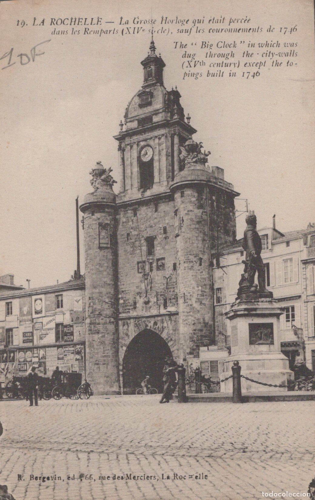 Postkarten: France La Rochelle La Grosse Horloge Architecture M&eacute;di&eacute;vale *YAC487