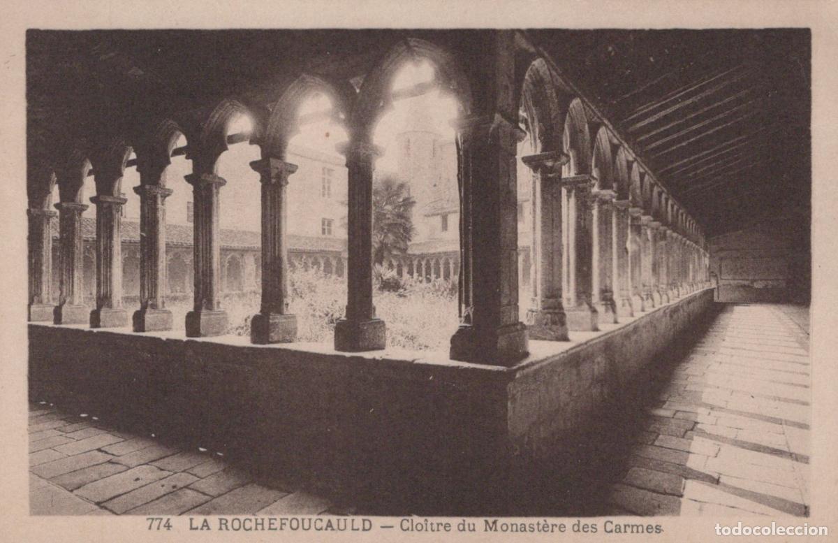 Postkarten: France La Rochefoucauld Clo&icirc;tre du Monast&egrave;re des Carmes *YAC513
