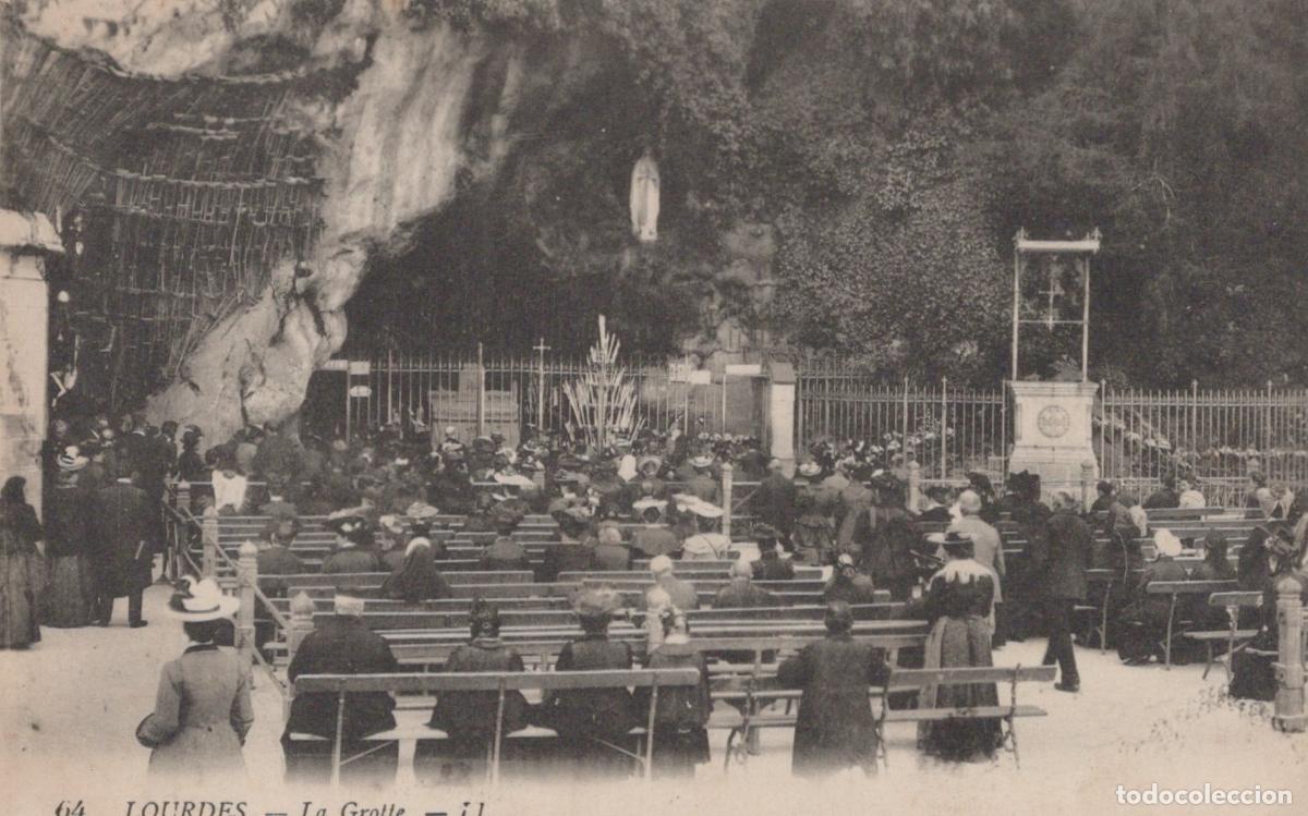 Cartes Postales: France Lourdes La Grotte de Massabielle P&egrave;lerinage *YAC568