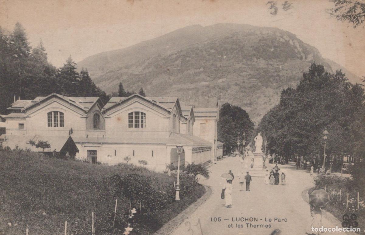 Cartes Postales: France Luchon Parc et Thermes Architecture Thermale *YAC573