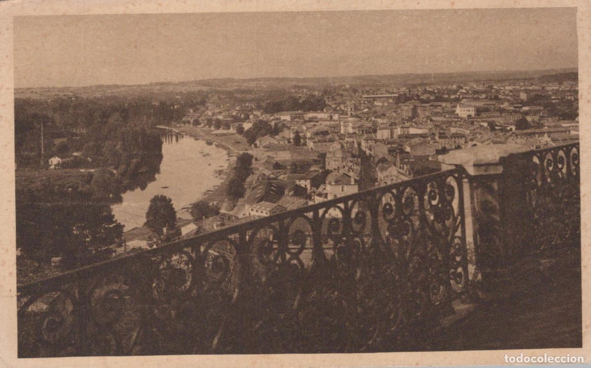 Postcards: France Angouleme Vue Charente et L Houmeau Unposted *YAC602