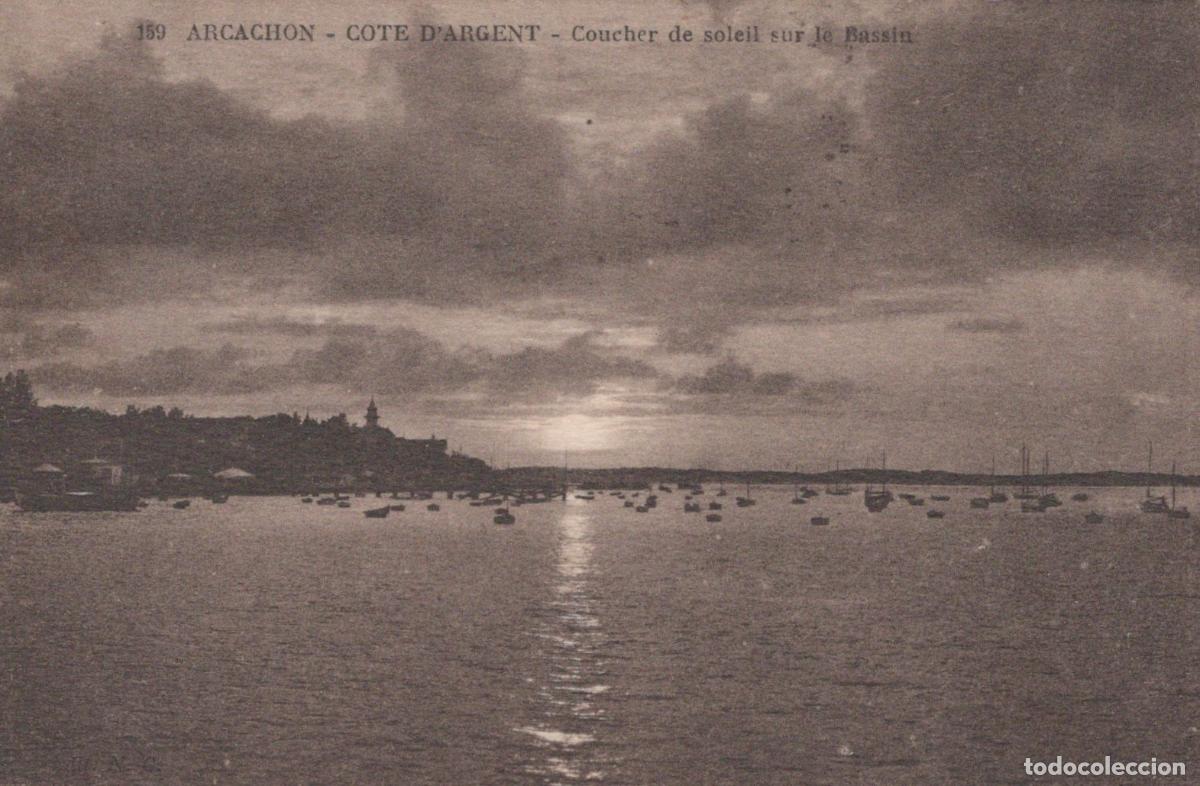 Postais: France Arcachon Coucher de Soleil sur le Bassin *YAC621