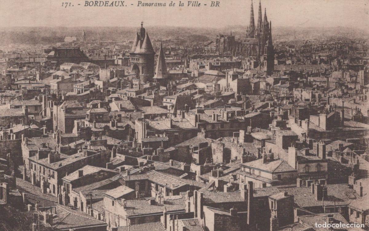 Postkarten: France Bordeaux Panorama Ville Cath&eacute;drale Saint Andr&eacute; Unposted *YAC634