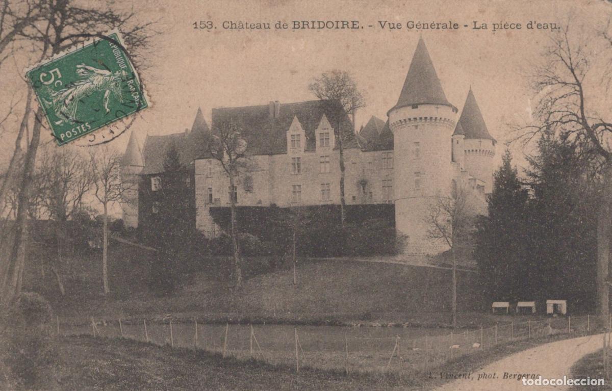 Postcards: France Bridoire Ch&acirc;teau de et Pi&egrave;ce D Eau *YAC667