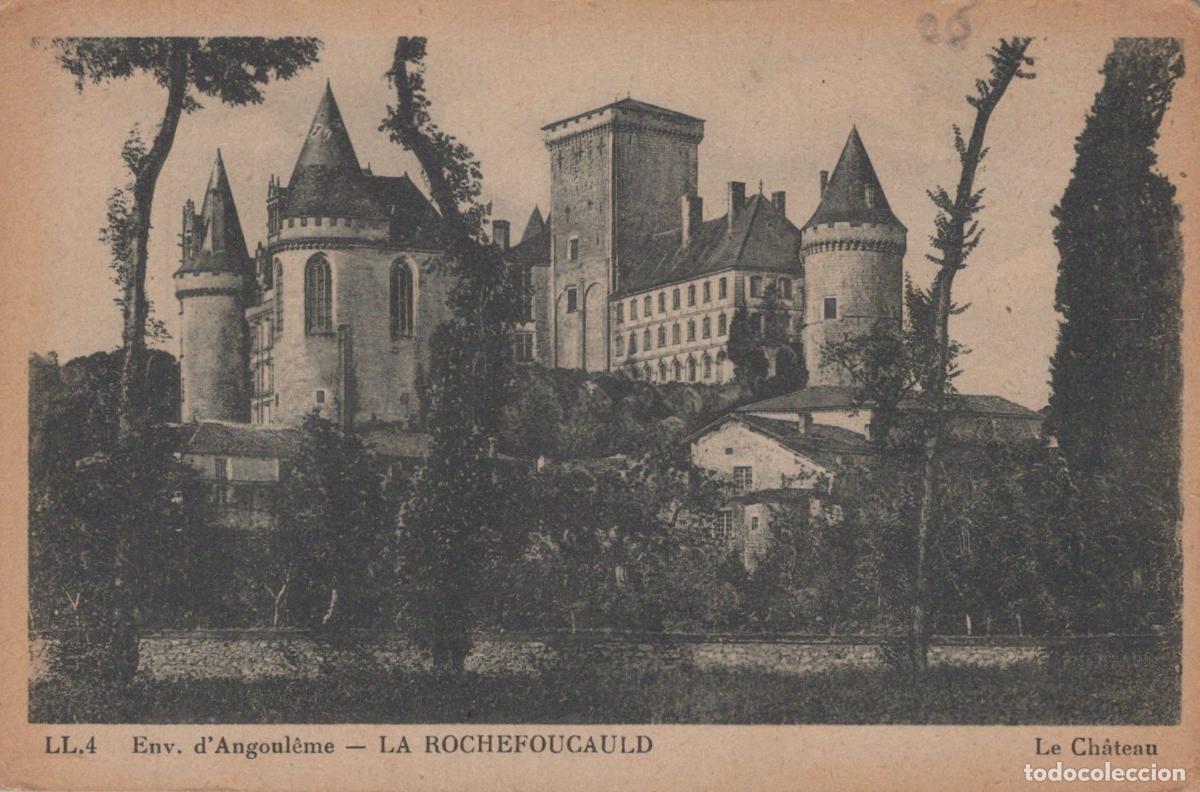 Postcards: France La Rochefoucauld Ch&acirc;teau Architecture Unposted *YAC511
