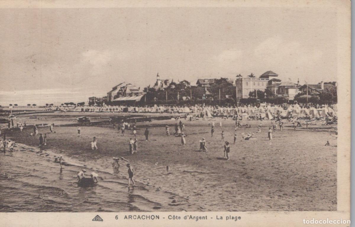 Cartoline: France Arcachon Plage Anim&eacute;e C&ocirc;te D Argent Architecture *YAC725