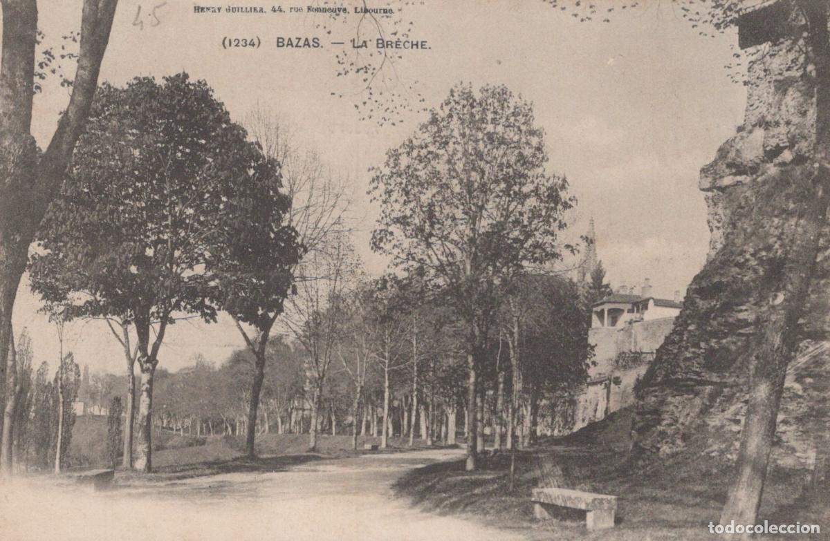 Cartes Postales: France Bazas All&eacute;e Arbor&eacute;e la Br&egrave;che Architecture Lointaine *YAC754