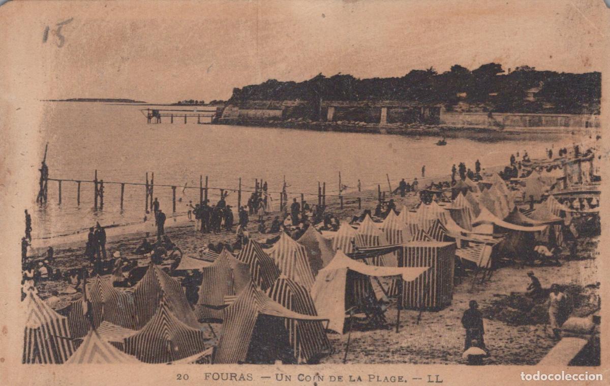 Cartes Postales: France Fouras Plage Anim&eacute;e Avec Tentes *YAC762