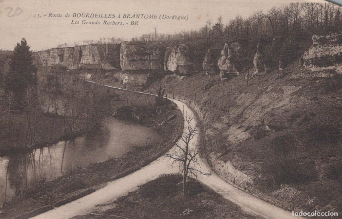 Cartes Postales: France Bourdeilles Brant&ocirc;me Dordogne Route Grands Rochers Unposted *YAC648