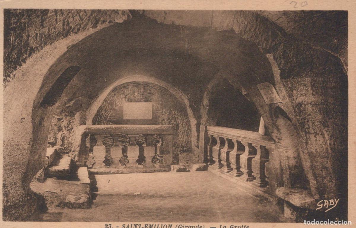Postkarten: France Saint Emilion Grotte Monolithe Souterraine Historique Unposted *YAC930