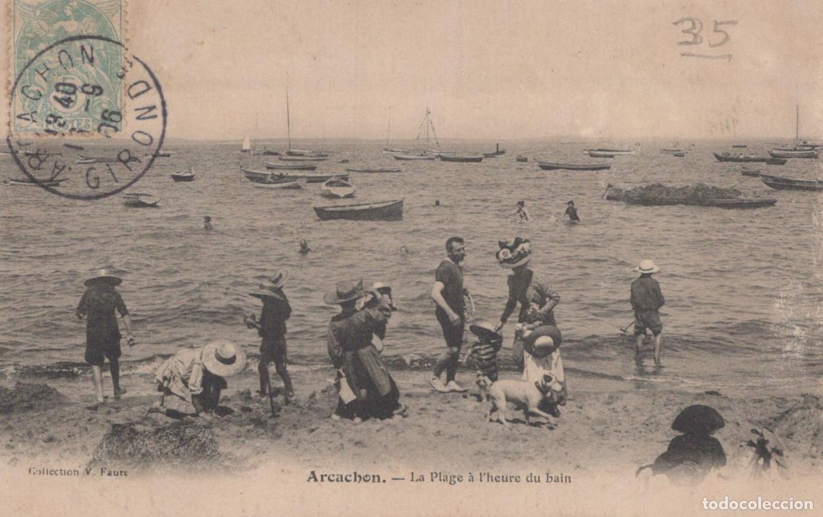 Postales: France Arcachon Plage Anim&eacute;e Avec Baigneurs et Bateaux *YAC713